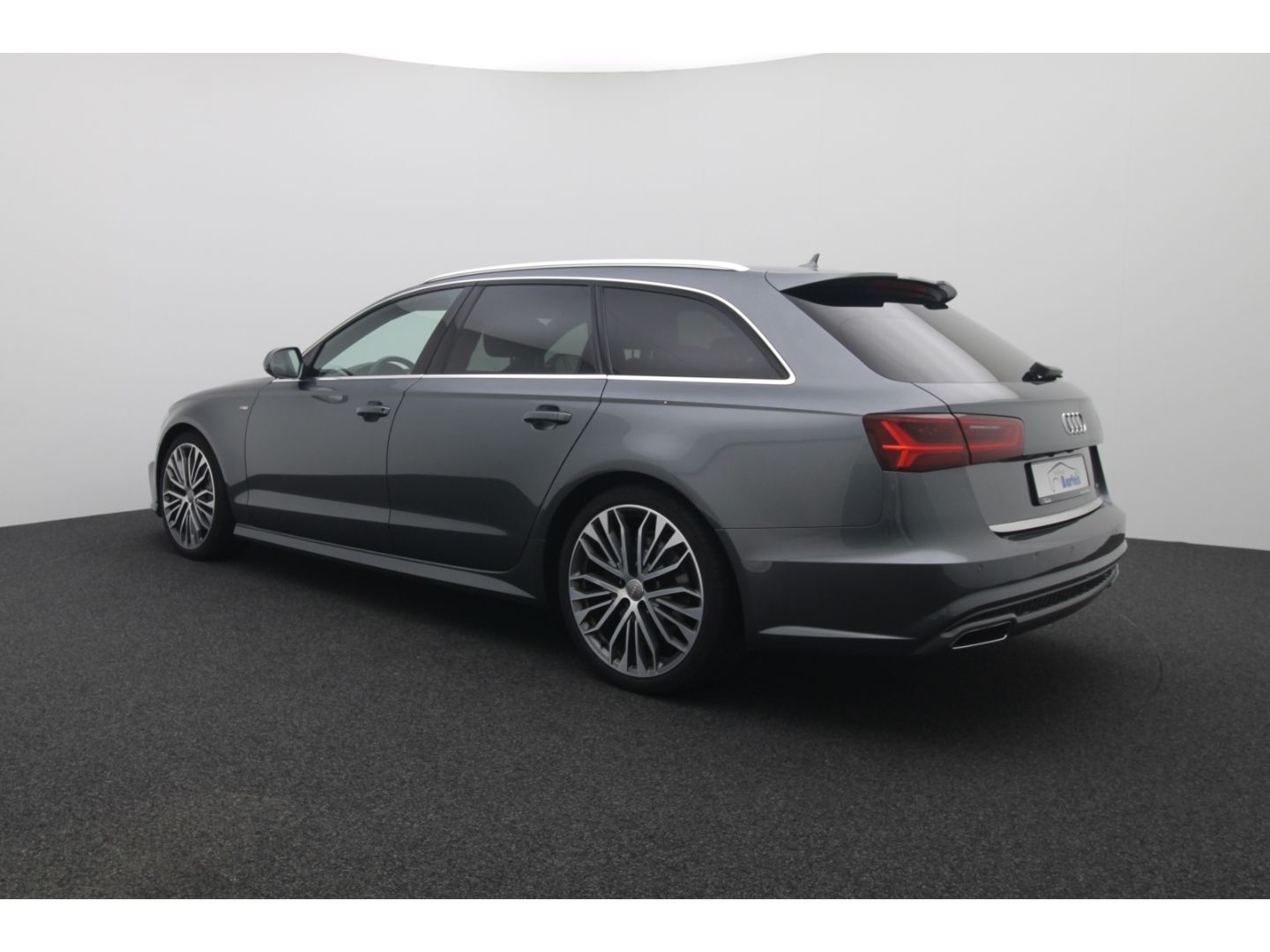 Fahrzeugabbildung Audi A6 Avant 3.0 TDI clean diesel quattro S line AHK