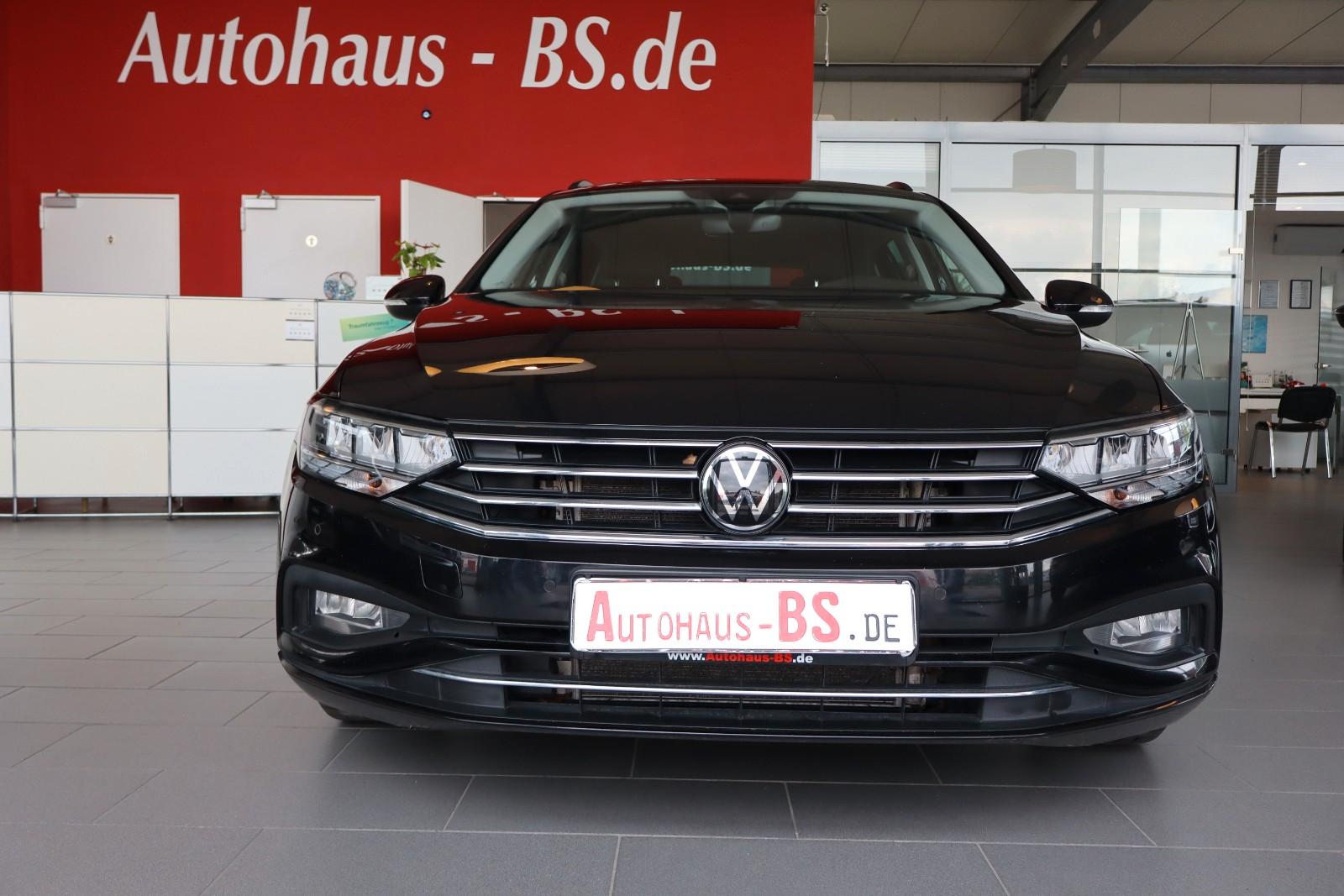 Volkswagen Passat Var. 1.5 TSI DSG,PDC,Navi,LED,ACC,1.Hand