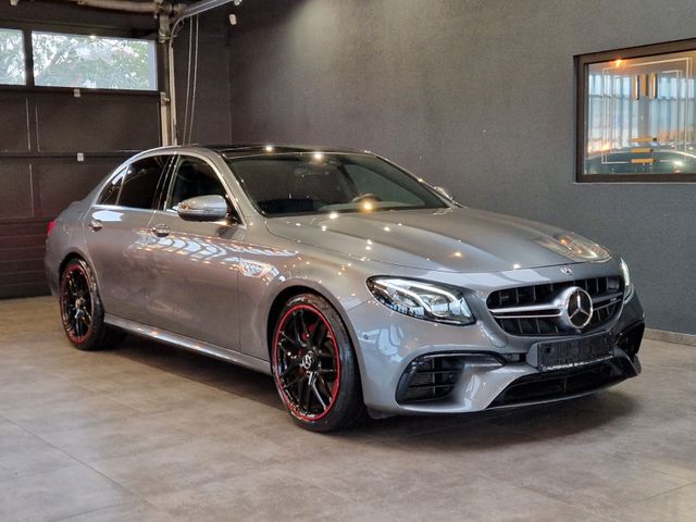 Mercedes-Benz E 63 AMG 4Matic+*PERF-AGA*MULTIBEAM*WIDESCREEN*