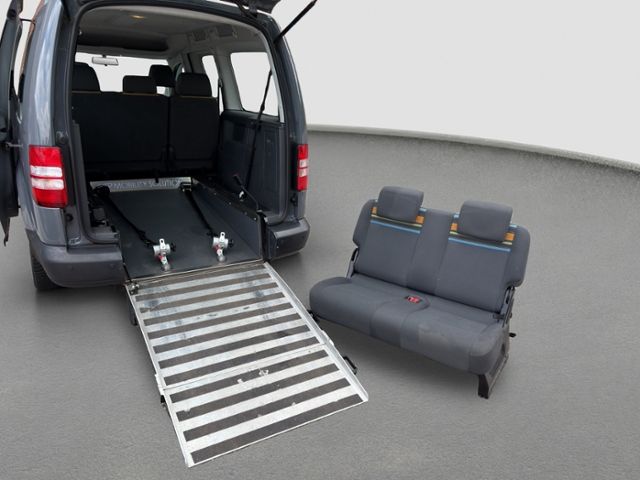 Fahrzeugabbildung Volkswagen Caddy Maxi Rollstuhlrampe 7 Sitzer