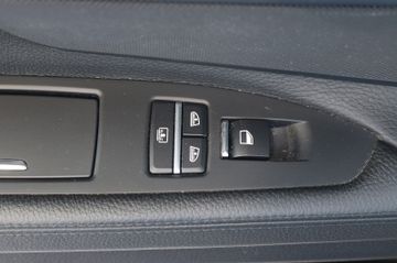 BMW 740d xDrive  HEAD UP+ACC+GSD