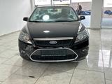 Ford Focus Cabrio Blue Magic 2.0 Klima  SHZ Notbremsa - Ford Focus: Schwarz, Magic