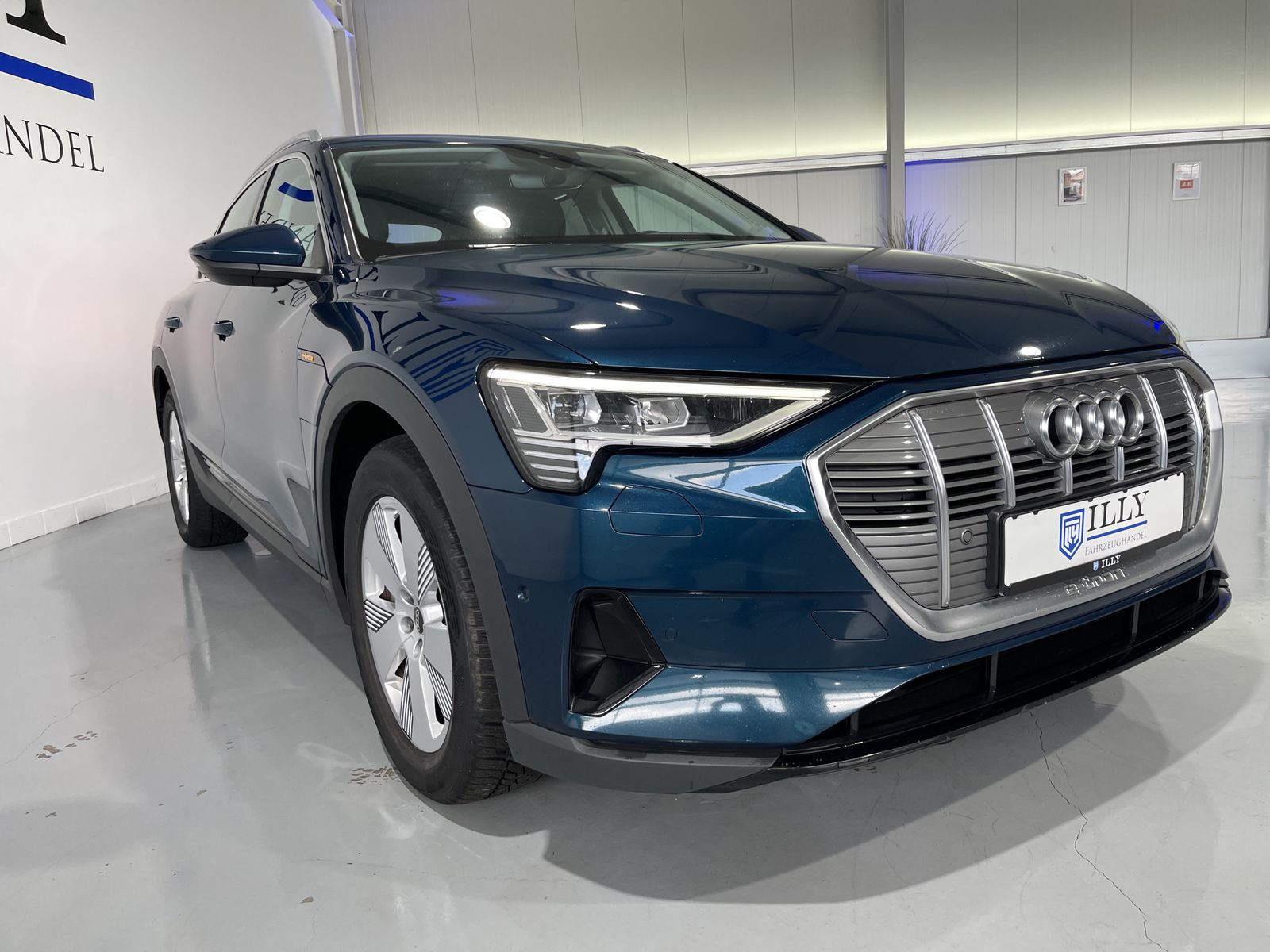 Fahrzeugabbildung Audi e-tron Sportback 55 Quattro*AHK*LED*Cam*