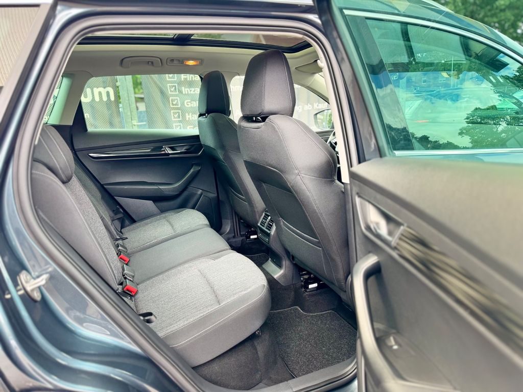 Skoda Karoq Style DSG Virtual+RKam+Pano+Navi – Ansicht 23