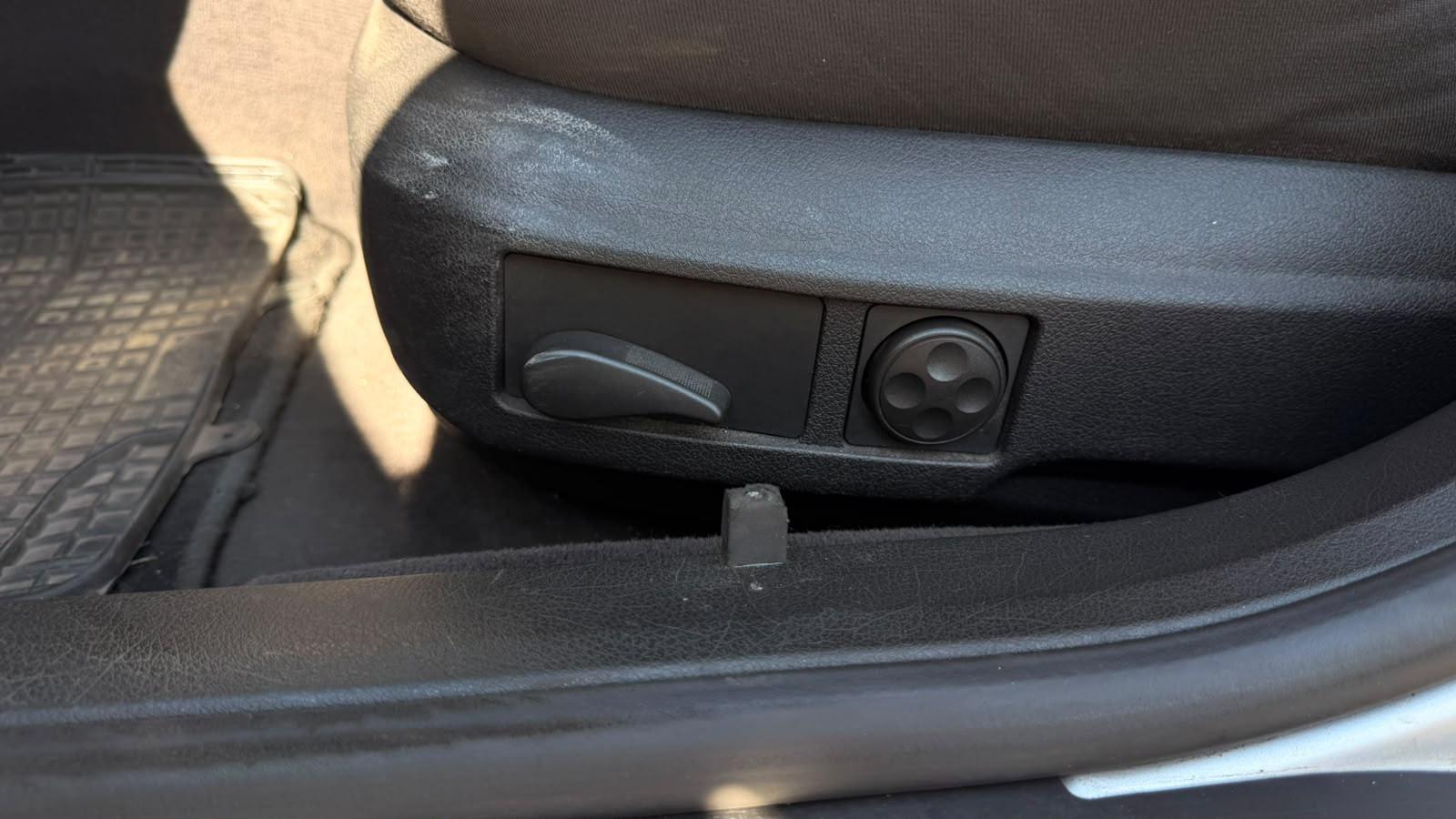 Audi A6 2005 — photo 8