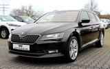Skoda Superb 2.0 TSI DSG/VOLLSHEFT/ACC/LED/1.HAND/CARP - mit Benzin-Antrieb: Braun, Sitzbelüftung, Kombi