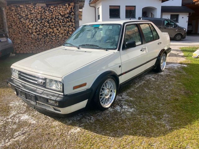 Volkswagen Jetta GLI 16v