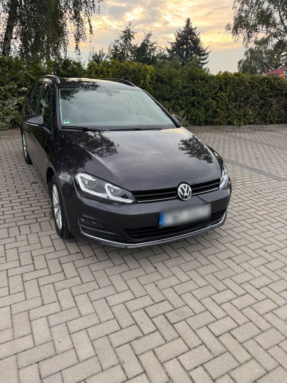 Image of Volkswagen Golf