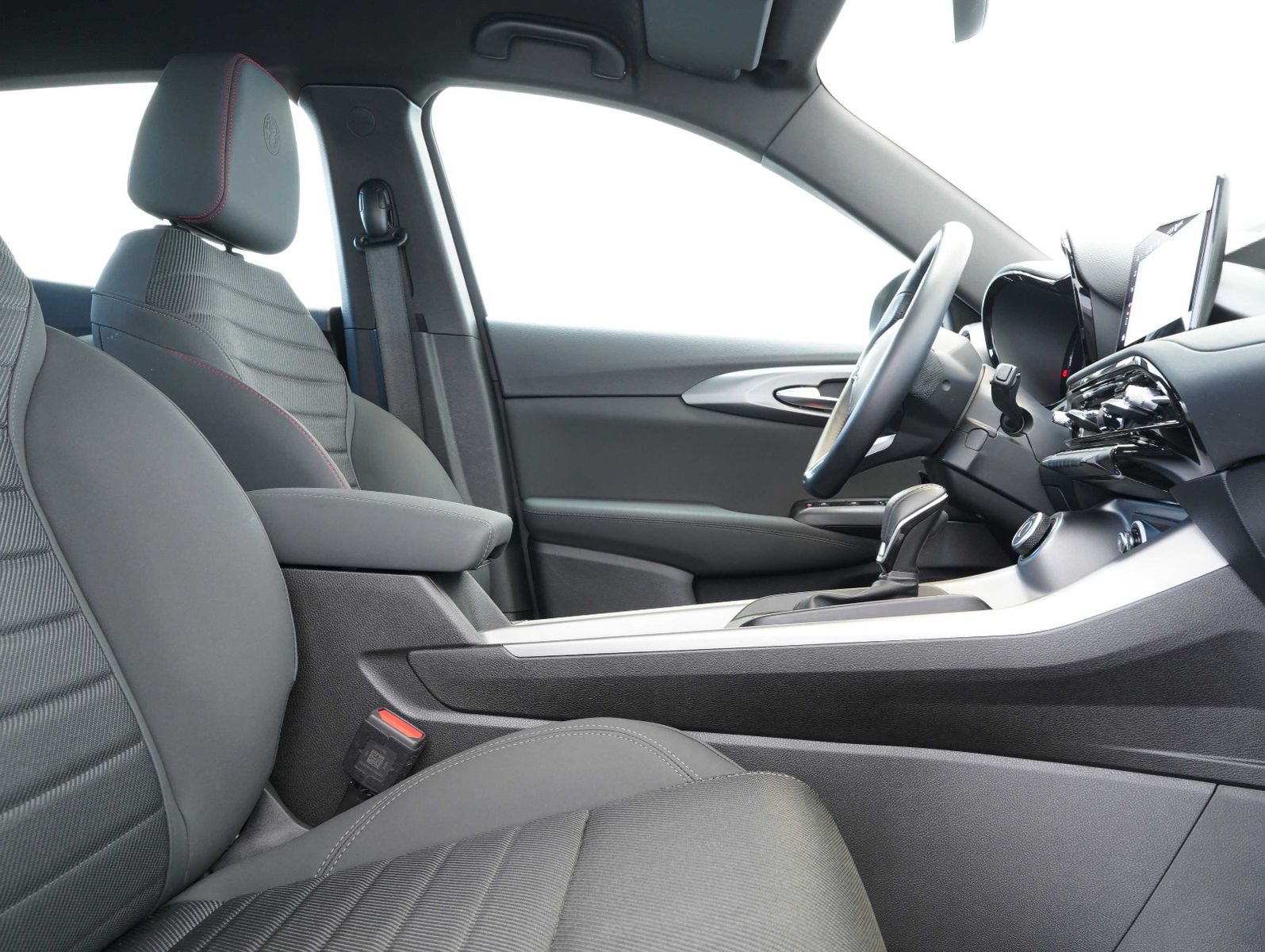 Fahrzeugabbildung Alfa Romeo Tonale 1.5 Mild Hybrid Sprint