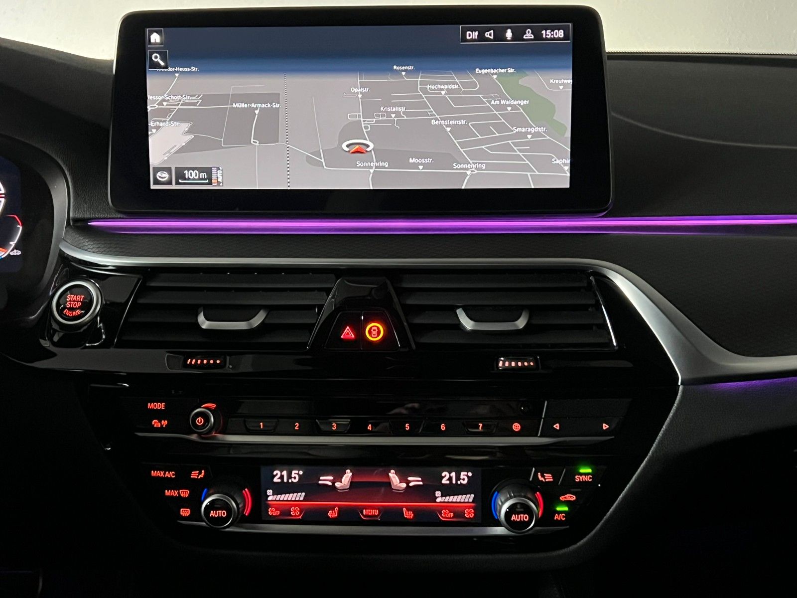 Fahrzeugabbildung BMW 530 d xDrive M SPORT/AHK/VRTL COCKPIT/eGSD/ACC