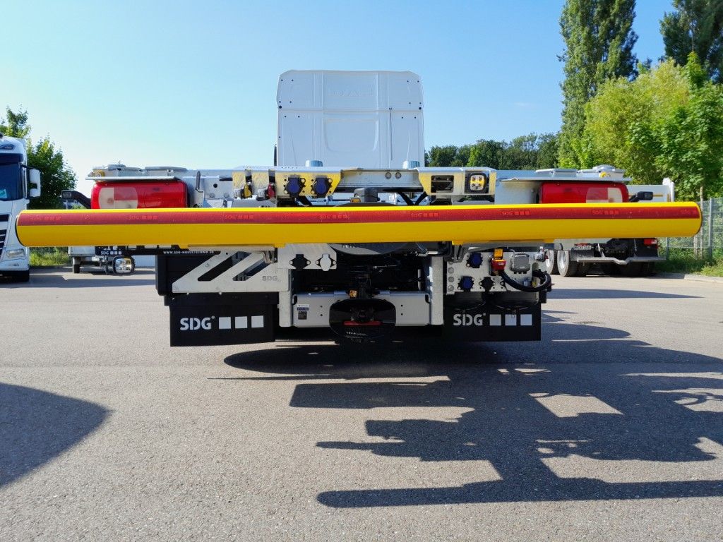 Fahrzeugabbildung DAF FAN XG 480  Multiwechsler 1120-1320