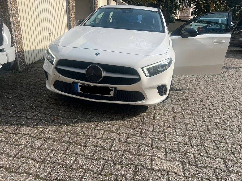 Image of Mercedes-Benz A 180