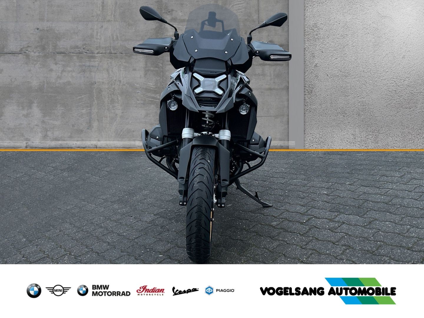 Fahrzeugabbildung BMW R 1300 GS Triple Black Style, SONDERMODELL zum A