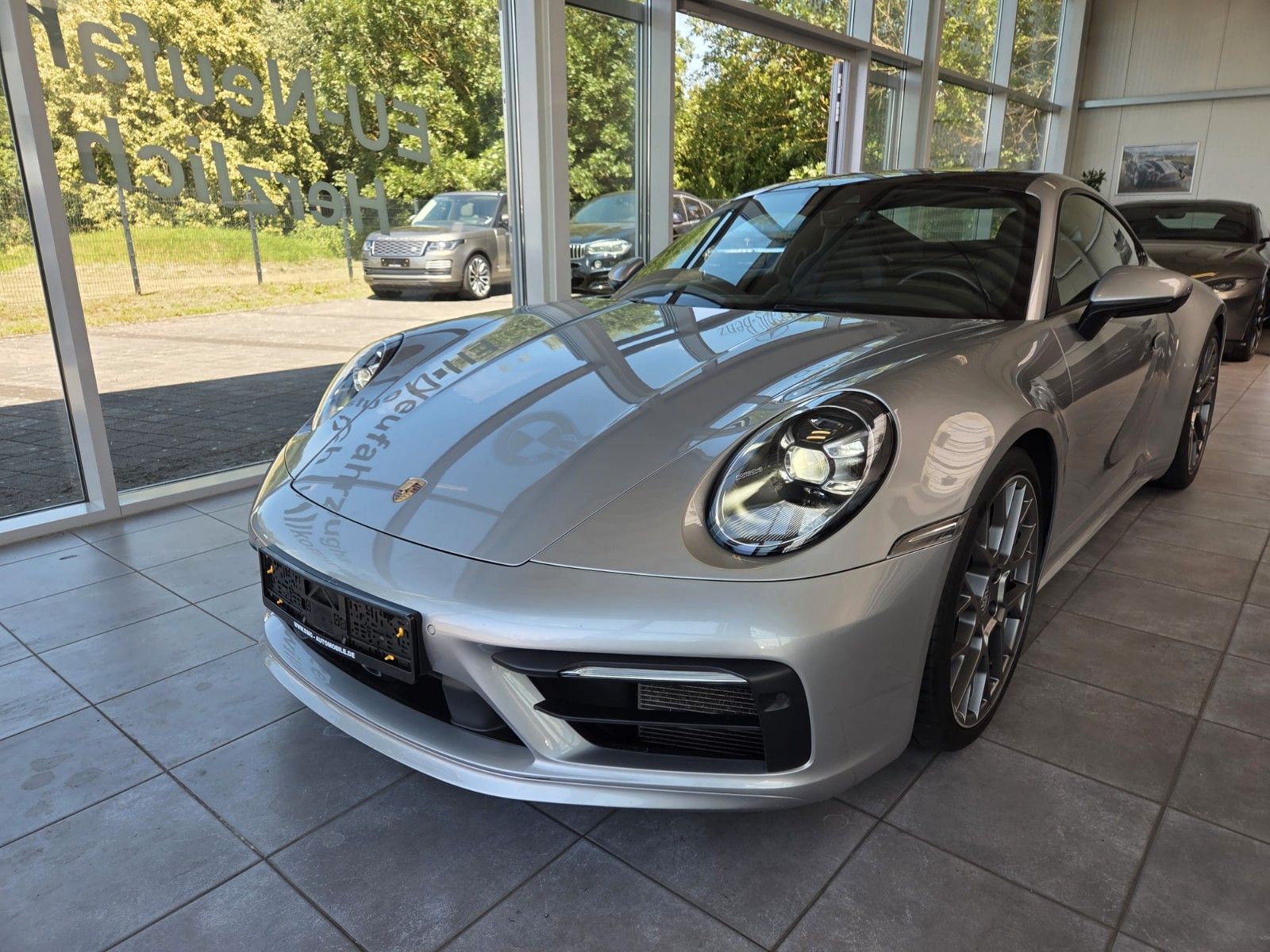 Fahrzeugabbildung Porsche 911 Carrera 4S Sport Design VollAusst.