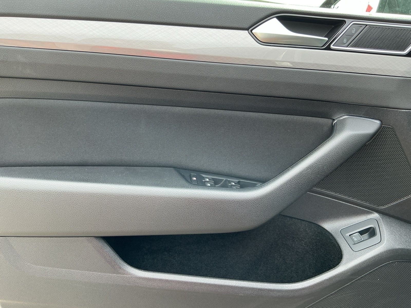 Volkswagen Passat Variant - Bild 15