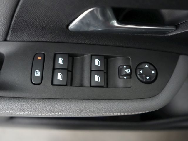 Mokka B ELEGANCE AT+LED LICHT+NAVI+RÜCKFAHRKAMER