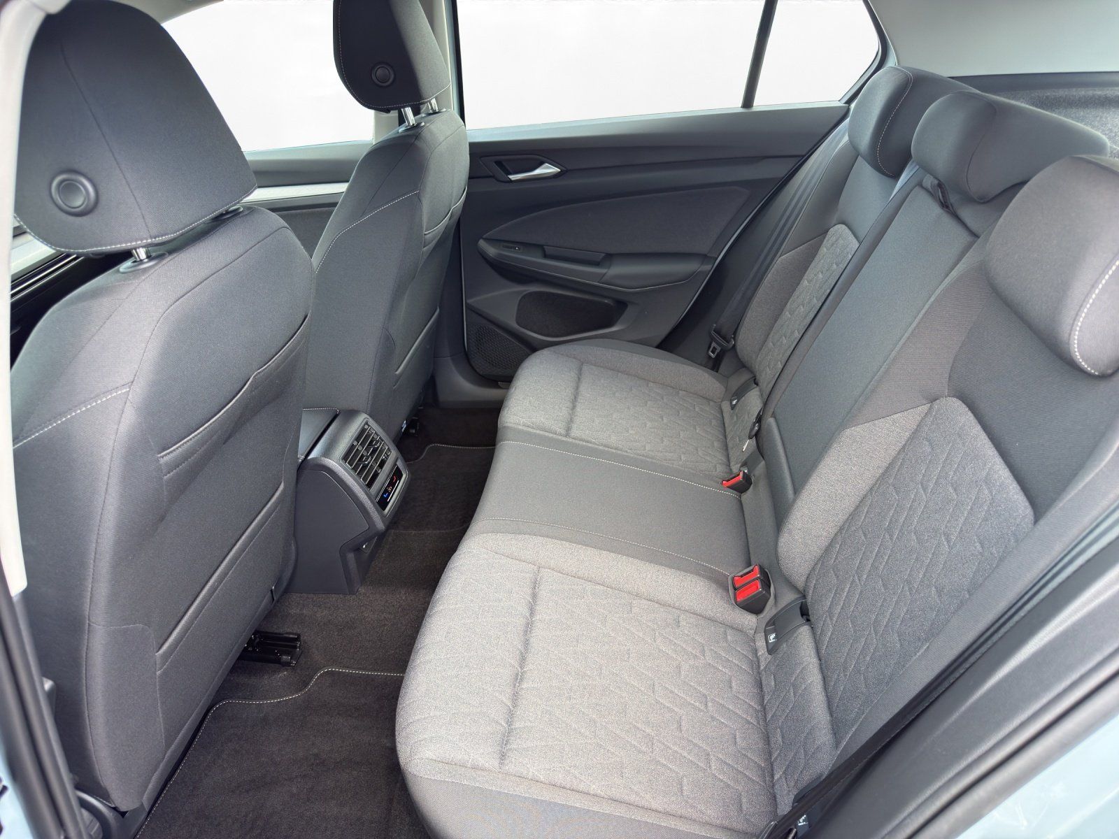 Volkswagen Golf - Bild 11