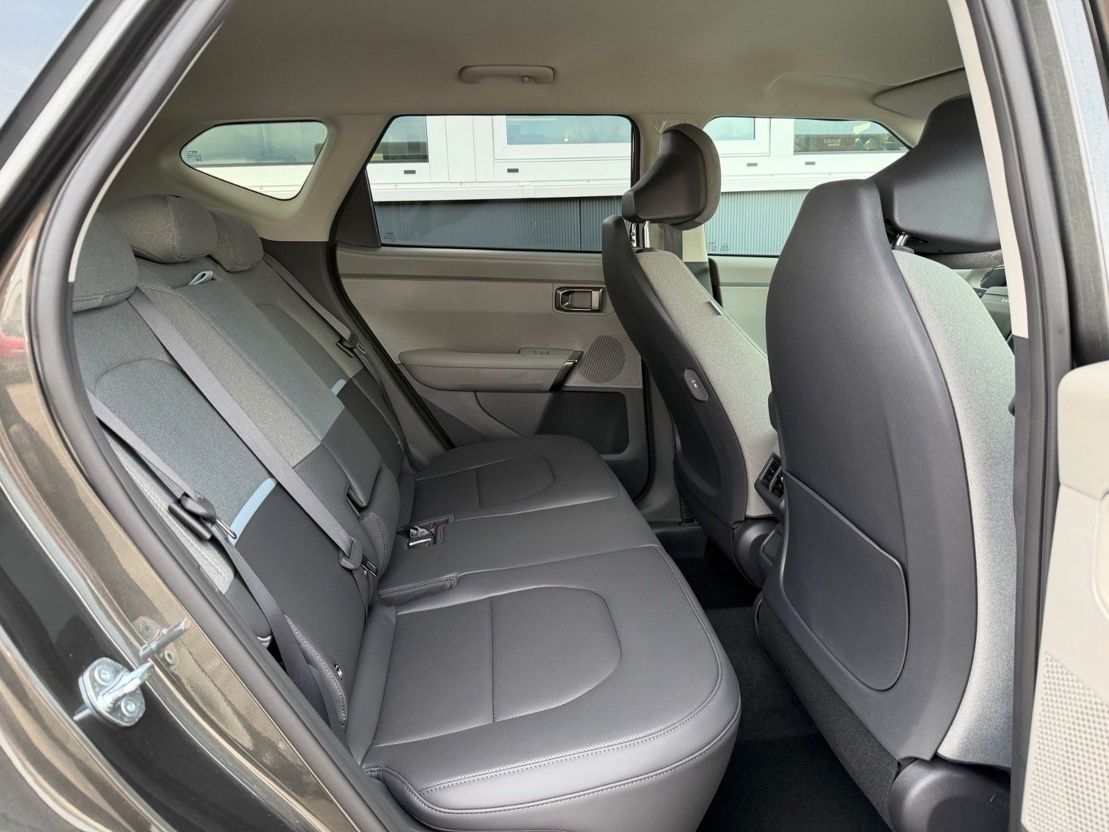 Fahrzeugabbildung Kia Seltos 1.6T 180 DCT SPIRIT DRIVE
