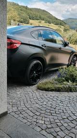 BMW X6 M50i; M-Sportpaket; 360 Kam., aus ... - BMW X6 M50 Benziner Gebrauchtwagen
