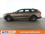 Volvo V90 Cross Country 2.0 D5 AWD Aut.*NAVI*HUD*LED* - Volvo Gebrauchtwagen in Essen