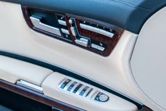 MERCEDES-BENZ CL 500 Coupe/ DE/ 1. HAND / MASSAGE/ NACHTSICHT MERCEDES-BENZ CL 500 Coupe/ DE/ 1. HAND / MASSAGE/ NACHTSICHT