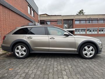 Audi A6 Allroad - 4