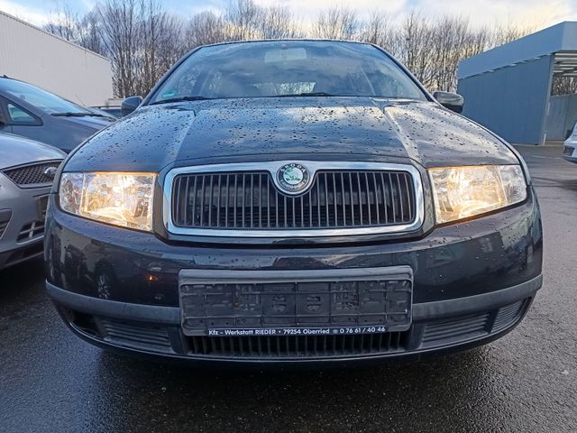 Skoda Fabia, Klima, Zenralverriegelung, ABS, el. FH...