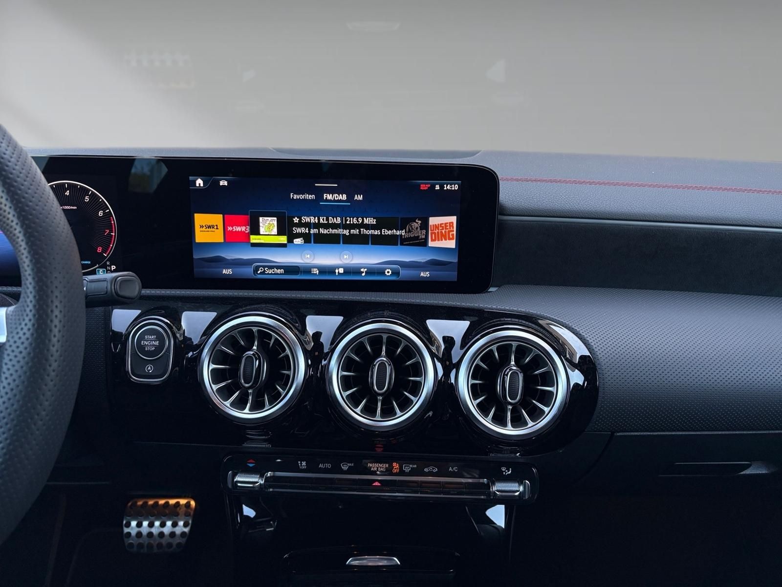 Mercedes-Benz CLA 180 Shooting Brake AMG Advanced-Plus Kamera foto 10