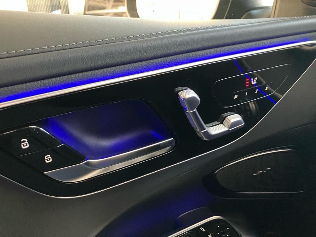 Fahrzeugabbildung Mercedes-Benz C 200 T-Modell ++EDITION-AMG+NIGHT+AHK+DIGITAL++