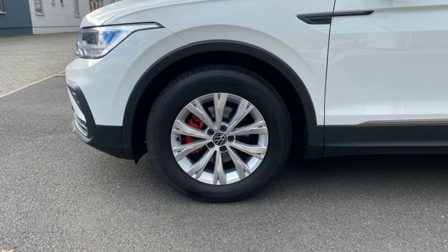 VW Tiguan (Bild 8 von(14)