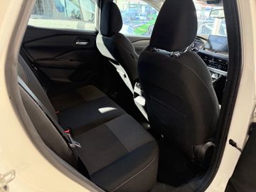 Nissan Qashqai - 11