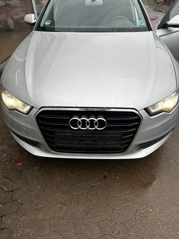 Audi A6 2.0 Diesel Automatik bitte lesen T...