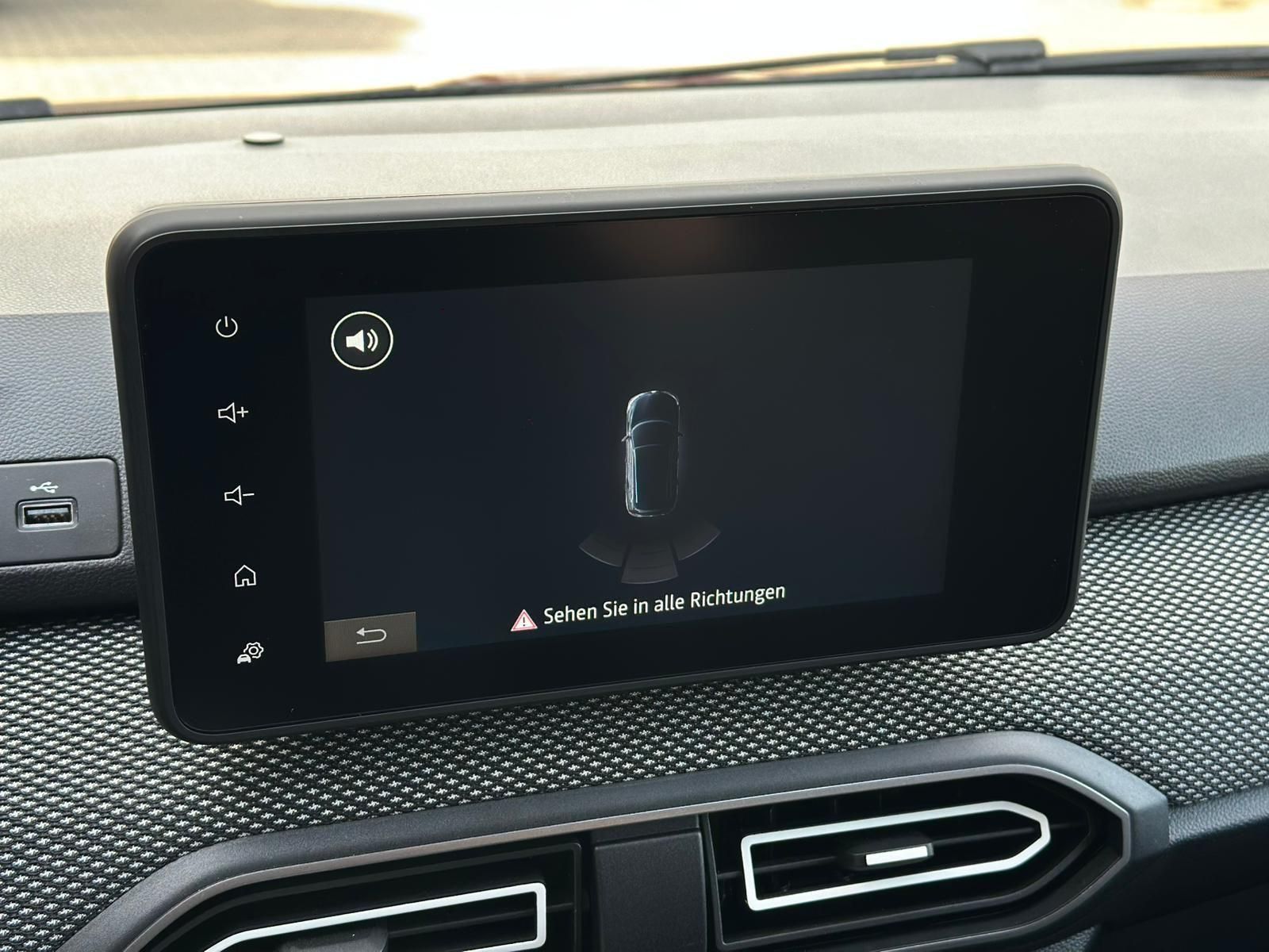 DACIA Jogger 1.0TCE EXPRESSION* LED#SHZ#TEMPO#NAVI#PDC - Image 21