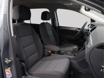 Volkswagen Touran Comfortline 1.5 TSI DSG 7-Sitzer