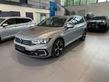 Volkswagen Passat GTE 1.4 TSI DSG AID/PANO/HUD/MATRIX/STHZ - mit Hybrid-Antrieb: Silber, Schiebedach