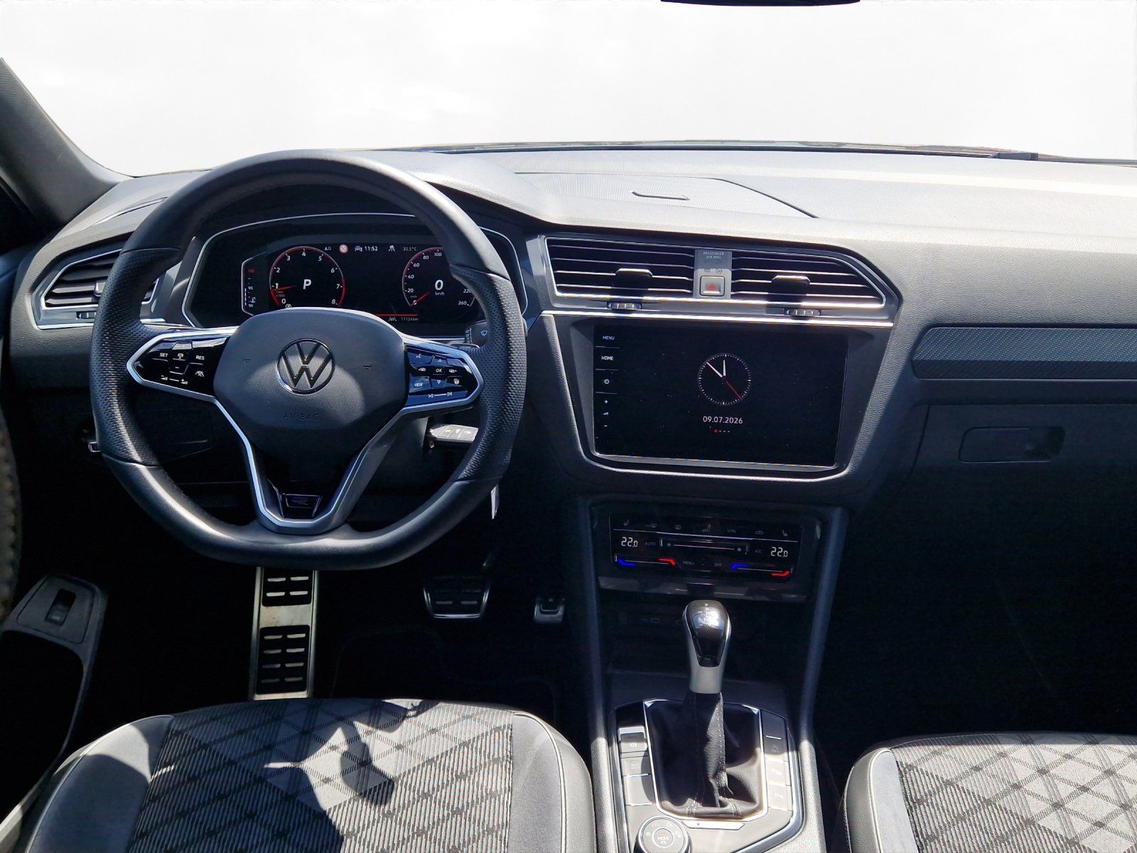 Volkswagen Tiguan Allspace 2.0 TSI DSG 4MOTION R-Line | AHK foto 12