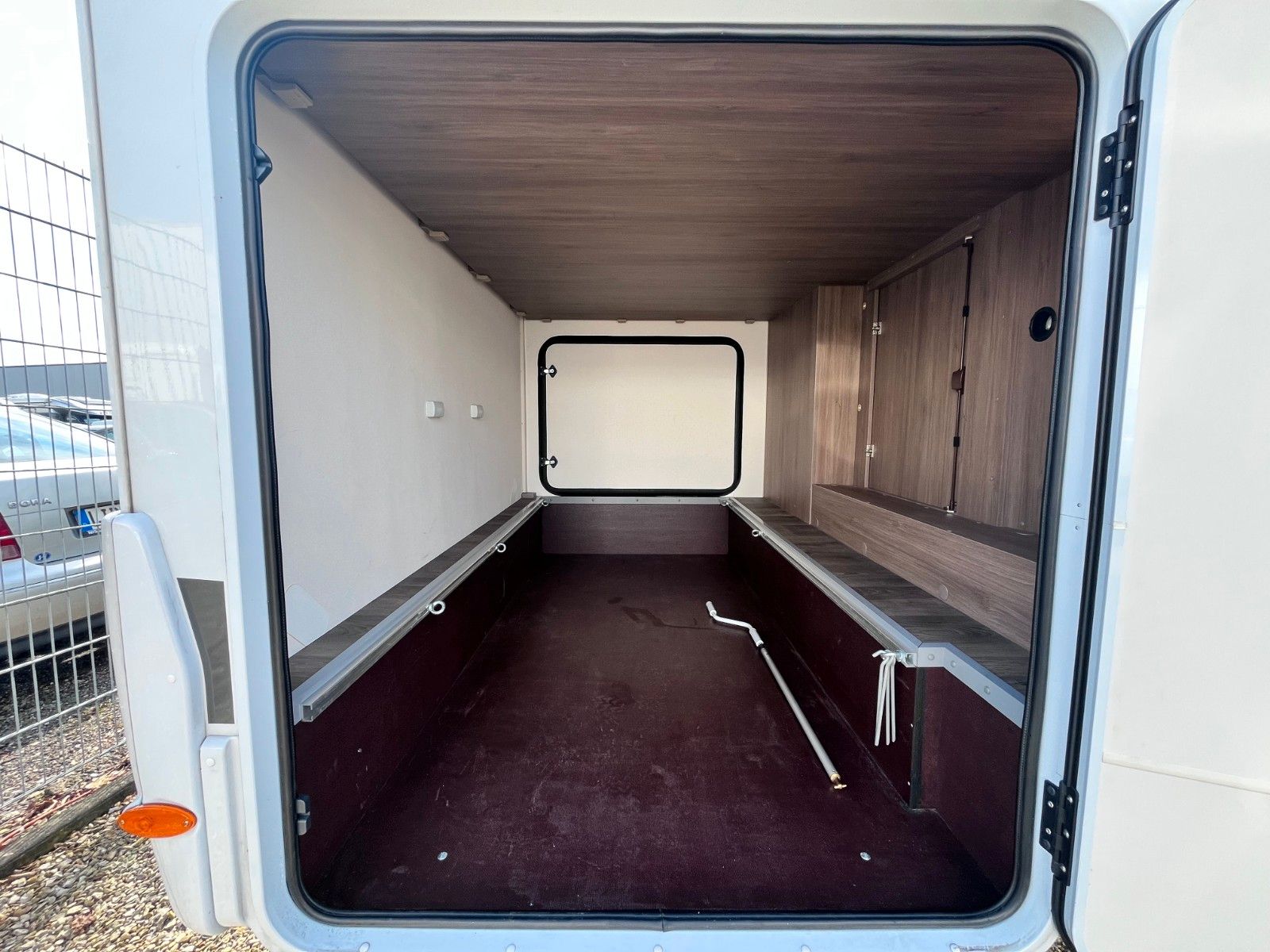 Fahrzeugabbildung Carado A-464 pro 2025 -Markise, Fahrradträger-