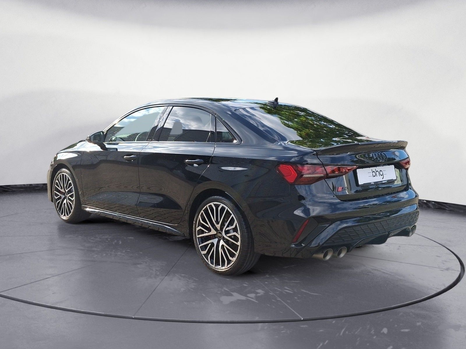 Audi S3 Limousine TFSI 245(333) kW(PS) S-tronic imagem 3