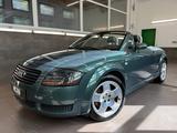 Audi TT  Roadster 1.8 T Leder Sitzhzg Scheckheft Audi - Audi TT aus 2001: Cabrio