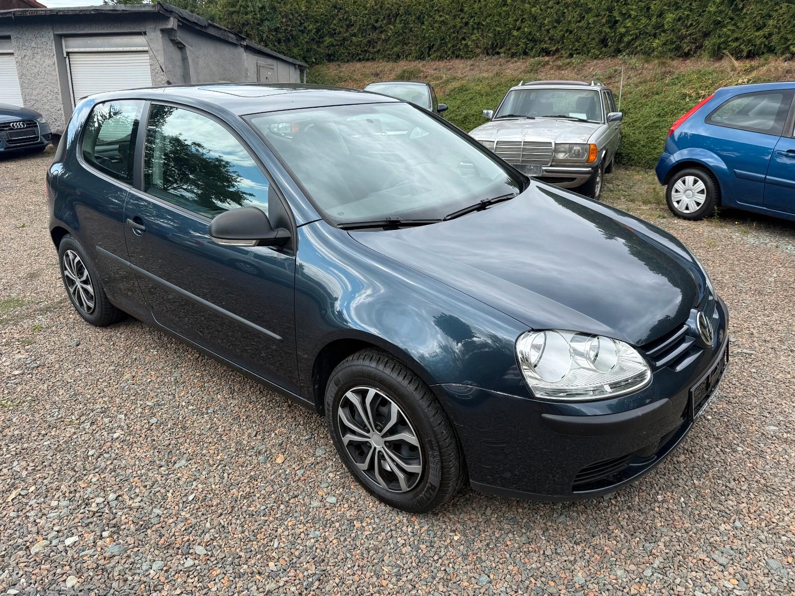 Volkswagen Golf 1.4 Comfortline mit Schiebedach