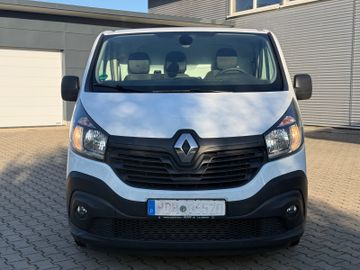 Renault Trafic - 2