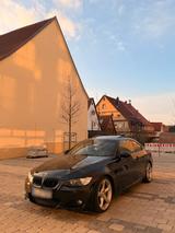 BMW 320i M-Paket ab Werk  e92 e93 - BMW 320 aus 2009: Coupe