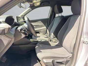 Peugeot 2008 - 11