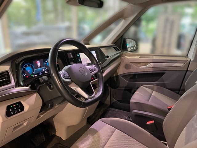 Fahrzeugabbildung Volkswagen Multivan T7 LIFE NAVI RFK SHZ PDC
