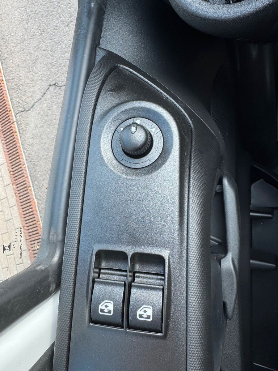 Fahrzeugabbildung Iveco Daily 35S12 *R3.450mm*AHK*