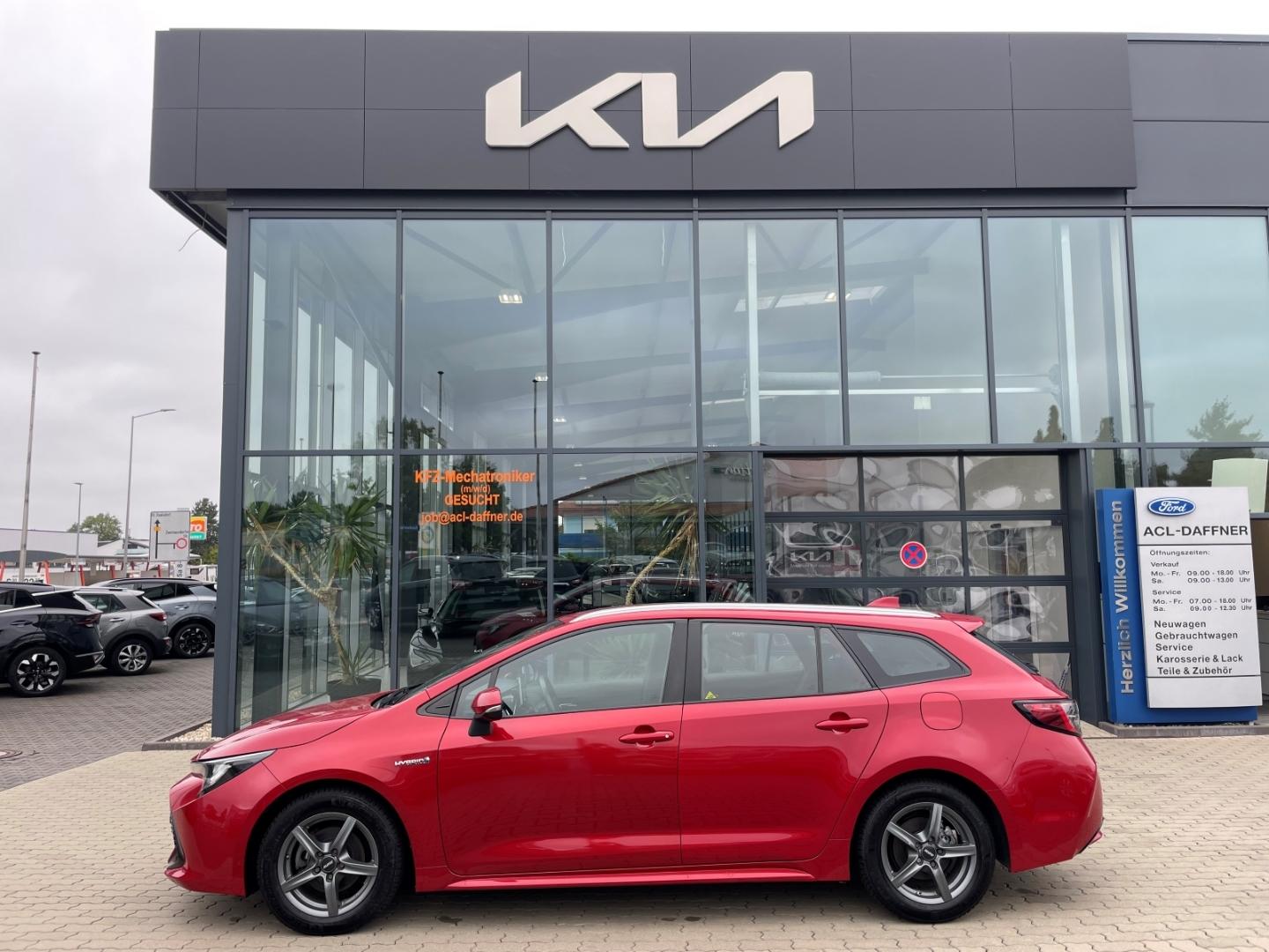 Toyota Corolla Hybrid LED Verkehrszeichenerk HeadUpDis