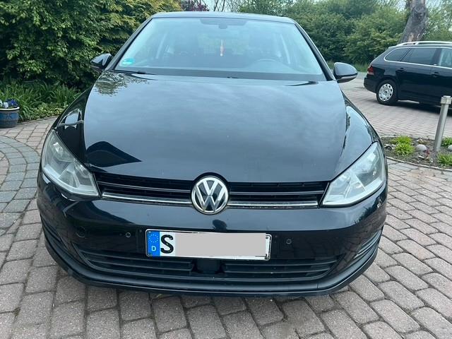 Volkswagen Golf VII Lim. Trendline BMT