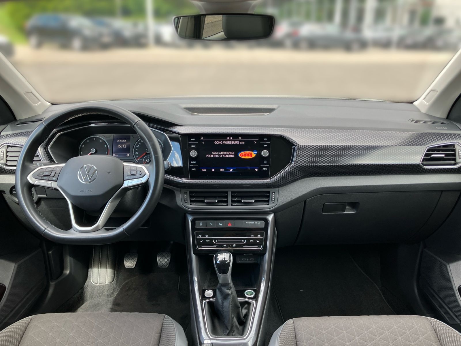 Volkswagen T-Cross - Bild 11