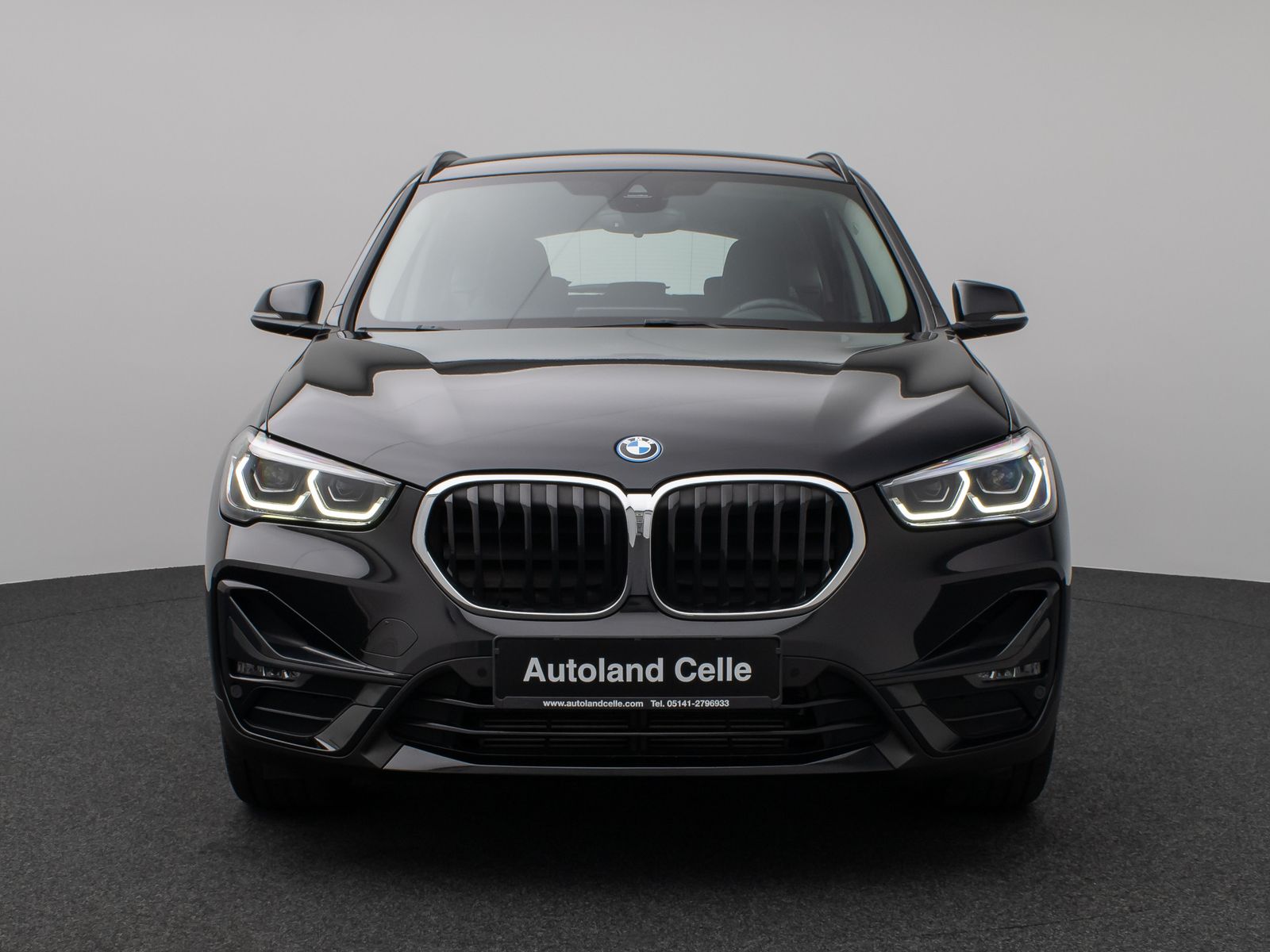 Fahrzeugabbildung BMW X1 xD25e Sport Line Kamera HUD DAB HiFi Komfort