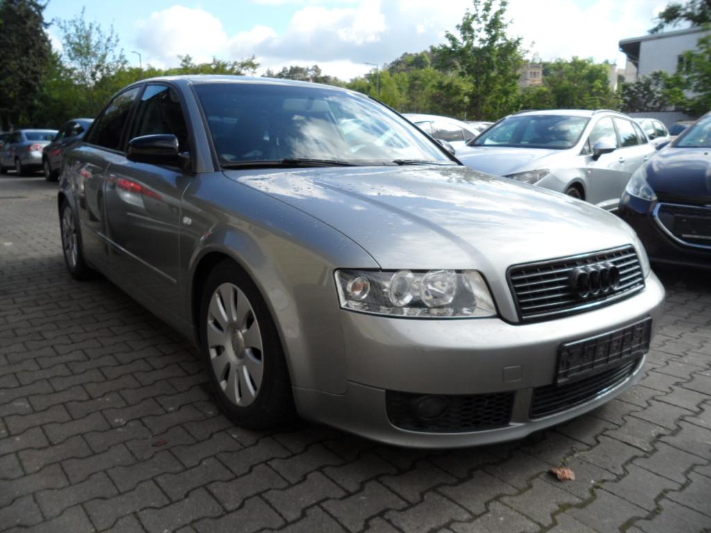 Audi A4 2.0. TÜV NEU.